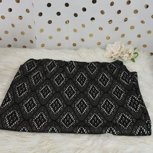 ReneeC. Black and beige Lace Skirt